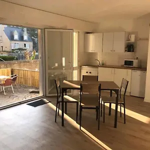 50m De La Plage: Studio Au Coeur Du Centre ! Appartement